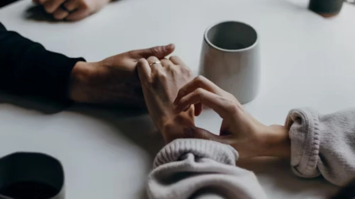 Veja com atenção na lista que apresentamos, abaixo, quais são os cinco signos que exageram nas promessas de amor