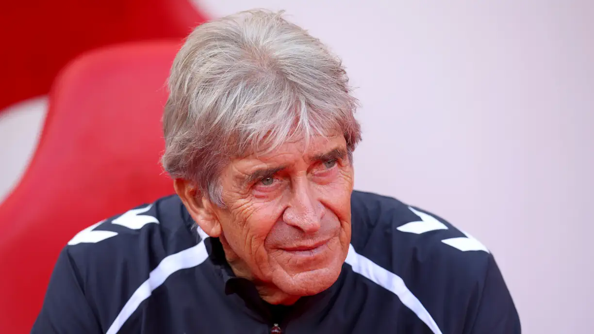 Manuel Pellegrini acabou por garantir Nelson Deossa no Bétis, jogador que chegou a ser associado ao Sporting este verão