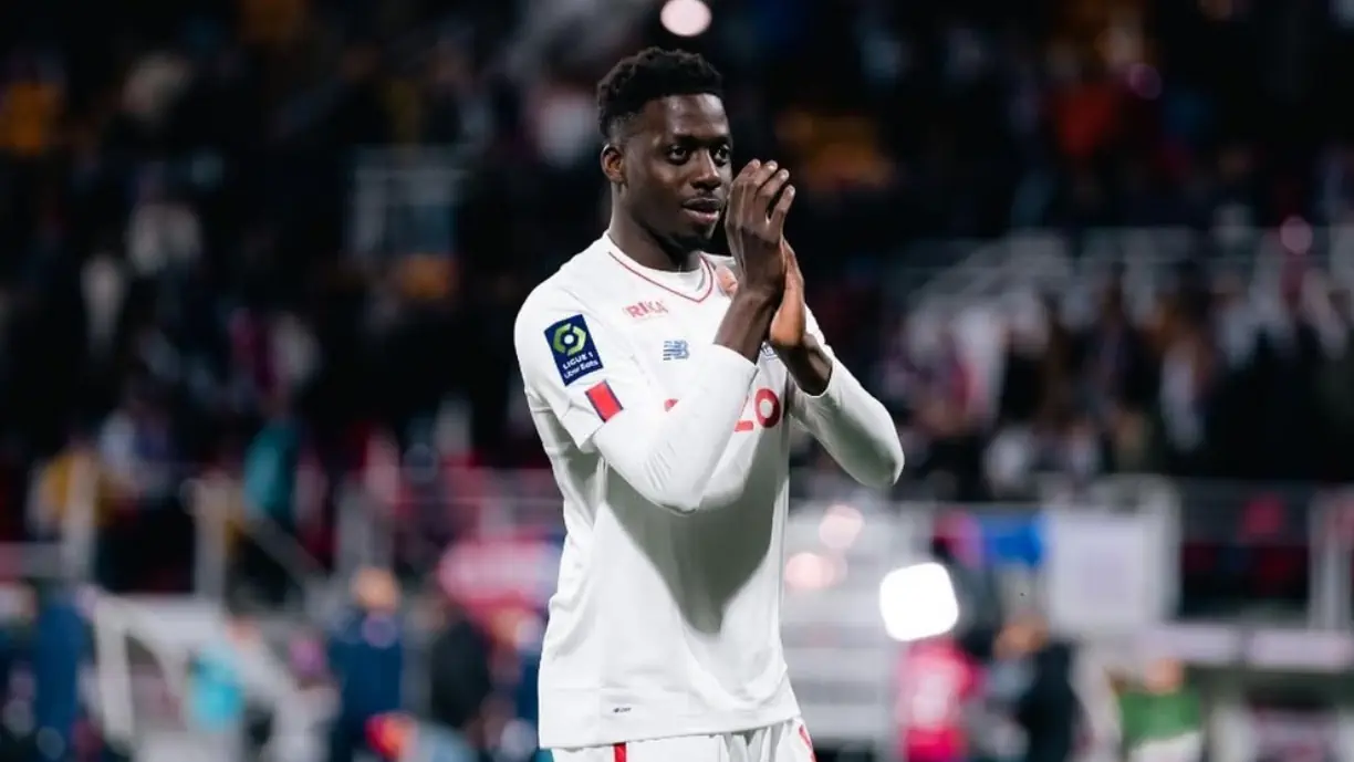 Exclusivo Leonino - Sporting toma decisão de mercado sobre Mohamed Bayo
