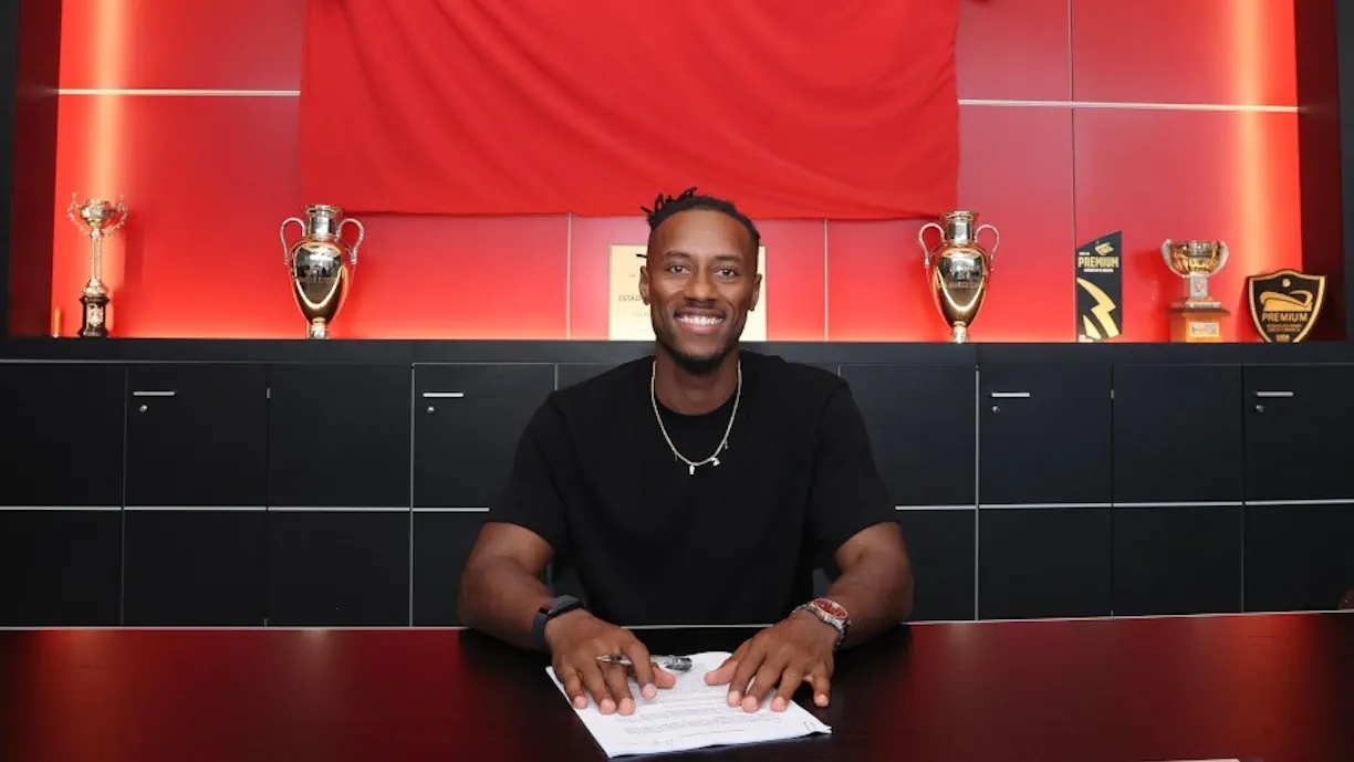 Pany Varela foi oficializado como jogador do Benfica na última quinta-feira, 31 de julho, depois de uma passagem de conquistas no Sporting