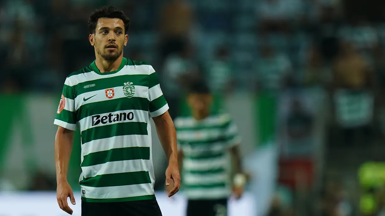 2 em 1! Pote faz 'bis' de marcas redondas com a camisola do Sporting e vai ser premiado