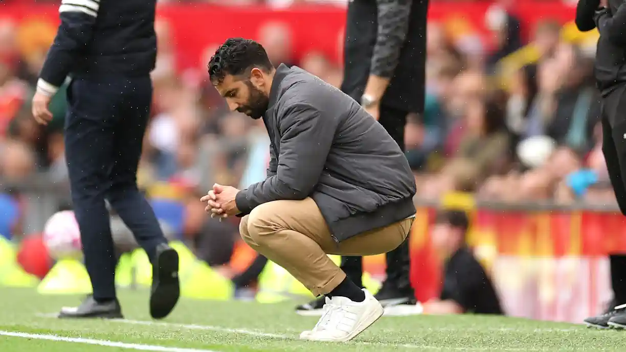 Ex Sporting marcou aos 90+7 minutos e evitou novo percalço de Ruben Amorim; Man United suou para bater Burnley, em Old Trafford