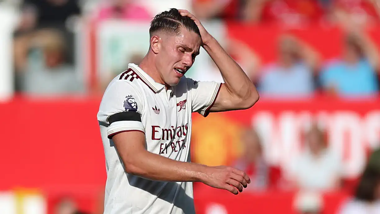 Viktor Gyokeres jogou 60 minutos no Manchester United - Arsenal e a sua exibição está a ser criticada pela imprensa inglesa