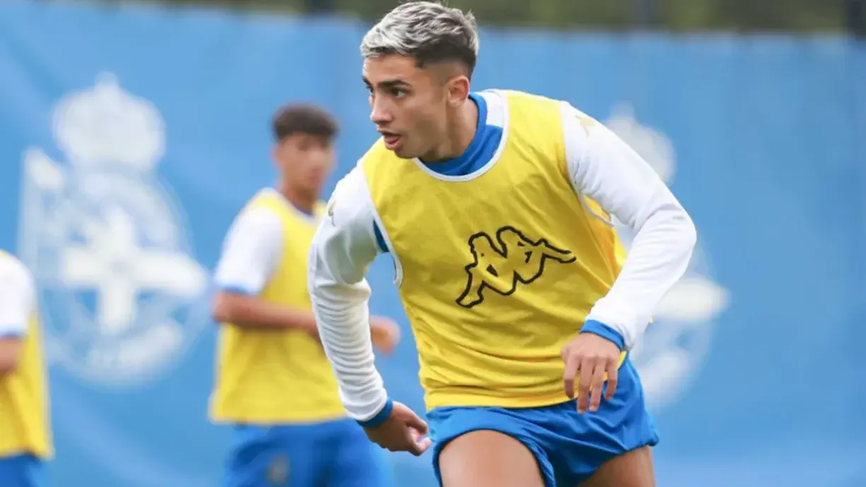 Deportivo partilhou imagens de Yeremay Hernández nos treinos, logo após ter rejeitado a proposta enviada pelo Sporting