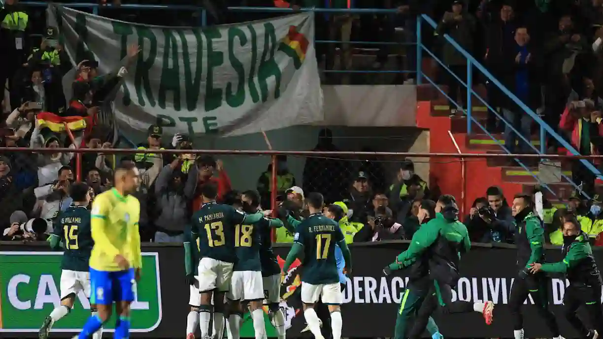 Bolívia - Brasil foi marcado pelos 4 mil metros de altitude e nem um ex-Sporting conseguiu ajudar os canarinhos