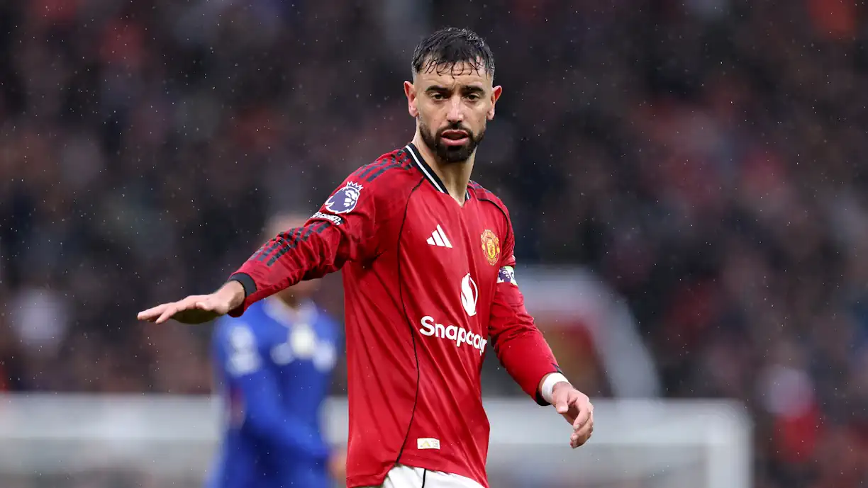 Bruno Fernandes atingiu marca especial pelo Manchester United! Ex Sporting foi homenageado pela sua equipa