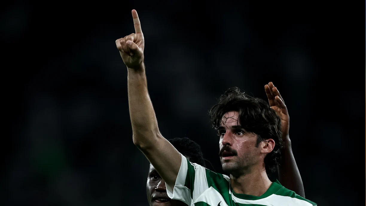 Sporting atropela Kairat em Alvalade e entra da melhor forma na Liga dos Campeões (Vídeos)