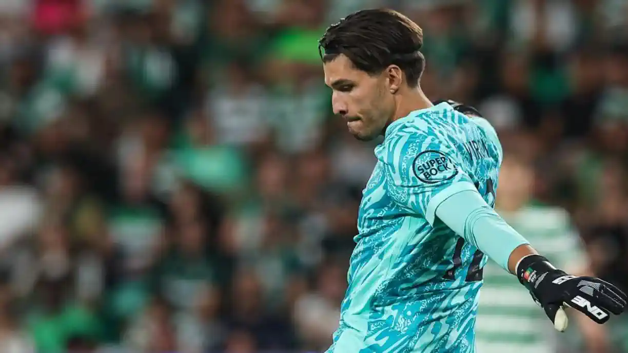 Rui Borges ficou bastante satisfeito com resposta dada por João Virgínia, mas 'camisola 12' deve regressar ao banco do Sporting