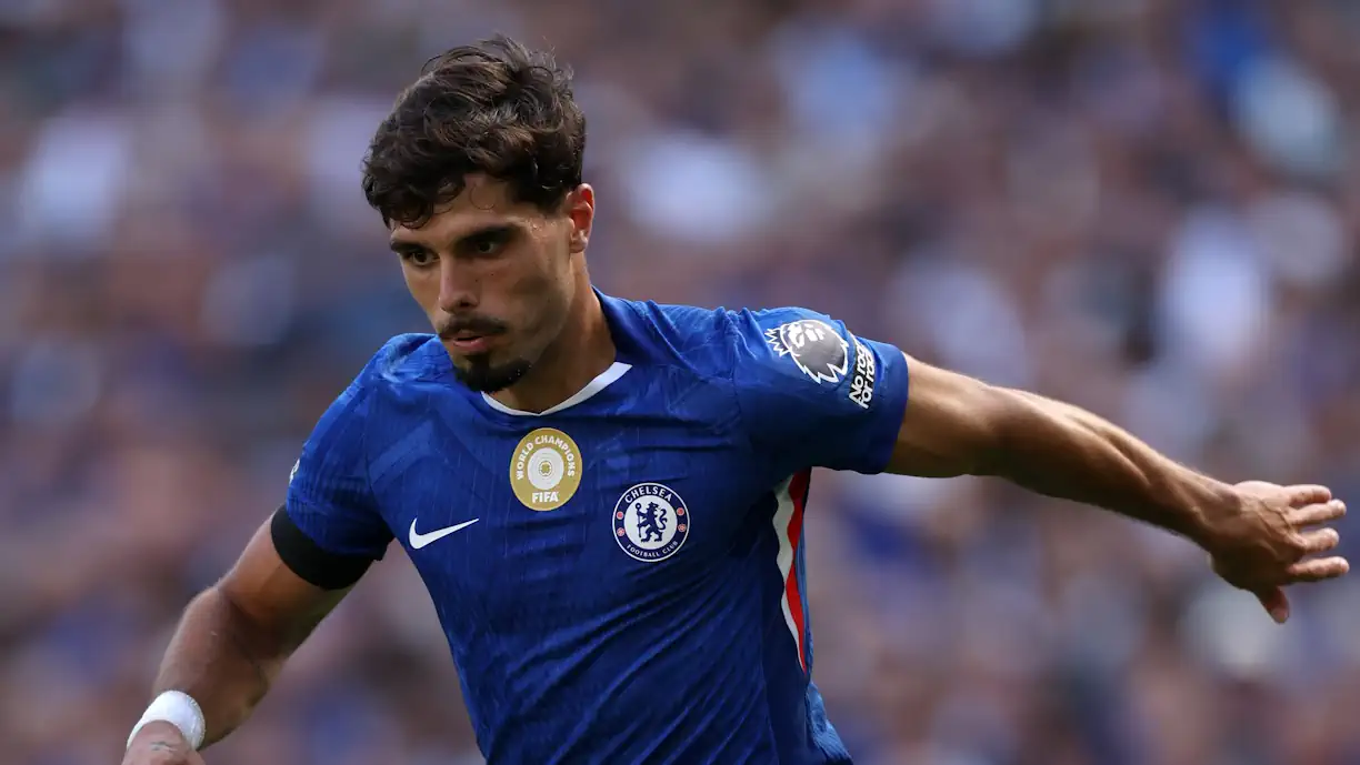 Pedro Neto já foi apontado ao Sporting e revelou agora que podia ter assinado por rival dos leões