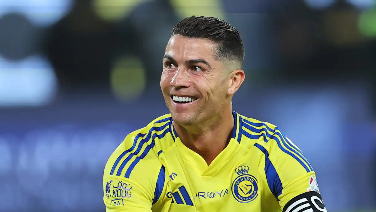 Ex Barcelona rendido a Cristiano Ronaldo: "Esperou por mim no hotel para me cumprimentar"