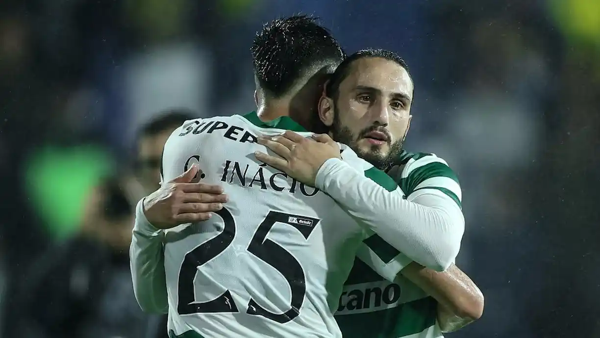 Acompanhe aqui todas as emoções do encontro da Liga dos Campeões 25/26 que vai colocar frente a frente equipas do Napoli e Sporting