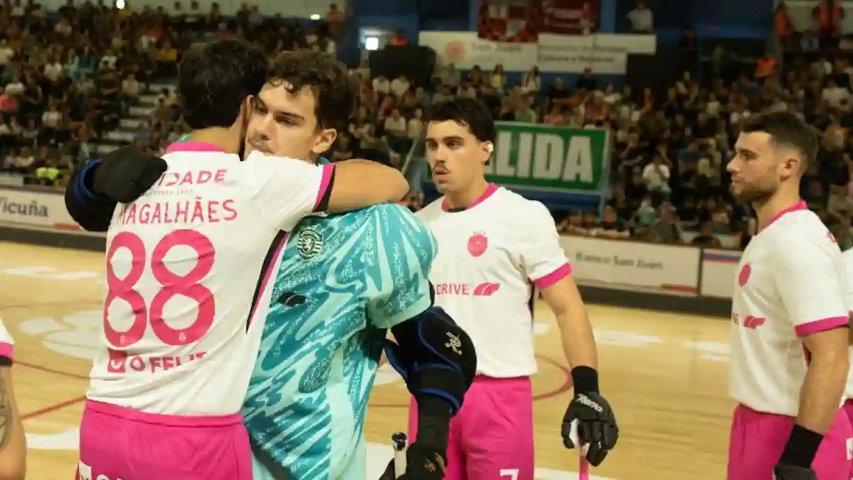 Acompanhe aqui todas as emoções do Mundial de Hóquei em Patins, em duelo válido para as meias-finais entre Sporting e Barcelos