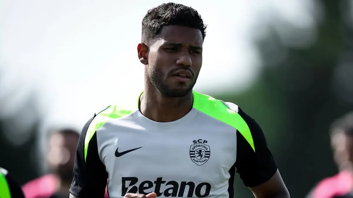 Caso surja uma boa proposta, é possível que Matheus Reis se despeça do Sporting na abertura da próxima janela de transferências