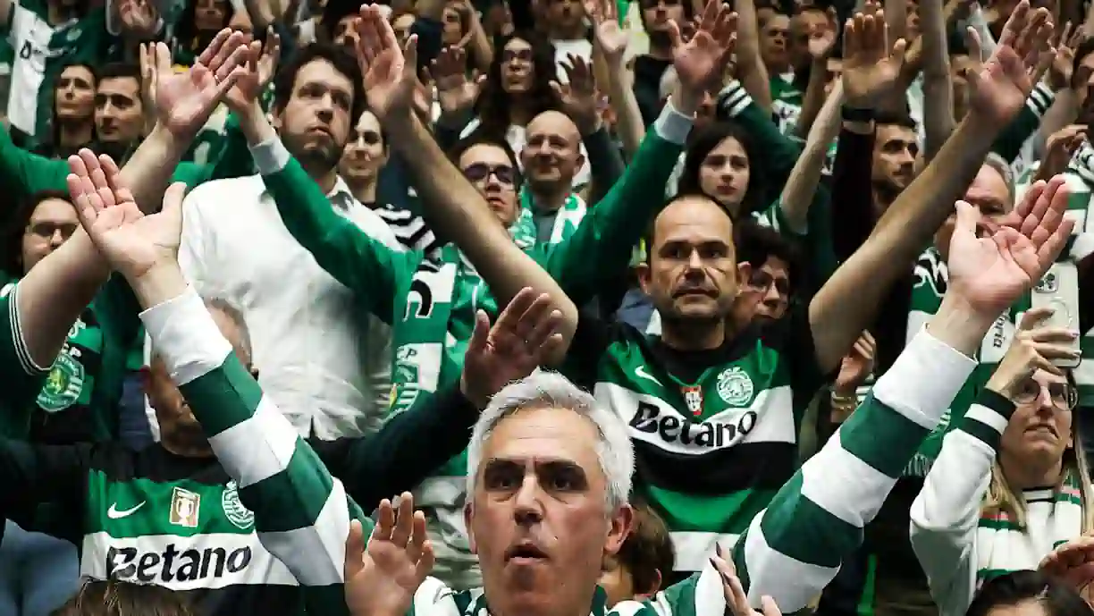Sporting derrotou o Benfica por 3-1, este sábado, dia 11 de outubro, e conquistou a Supertaça; Clube de Alvalade volta a derrotar rival