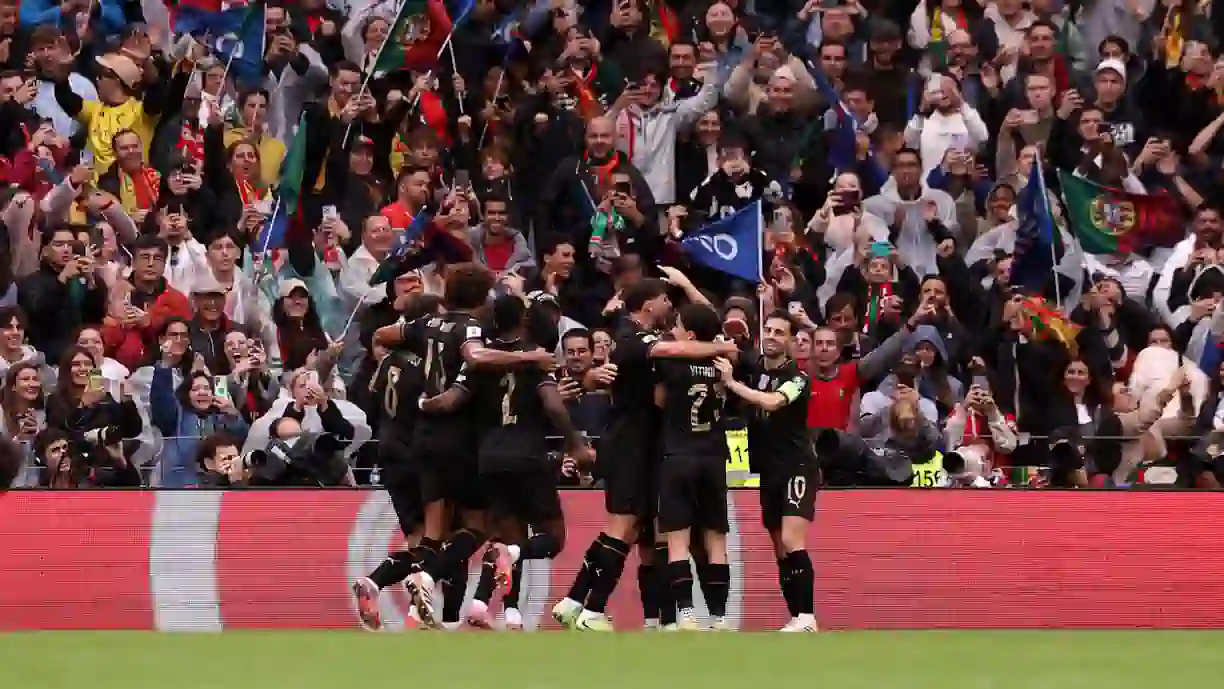 Sem Cristiano Ronaldo, ex Sporting brilham em goleada no Portugal - Arménia