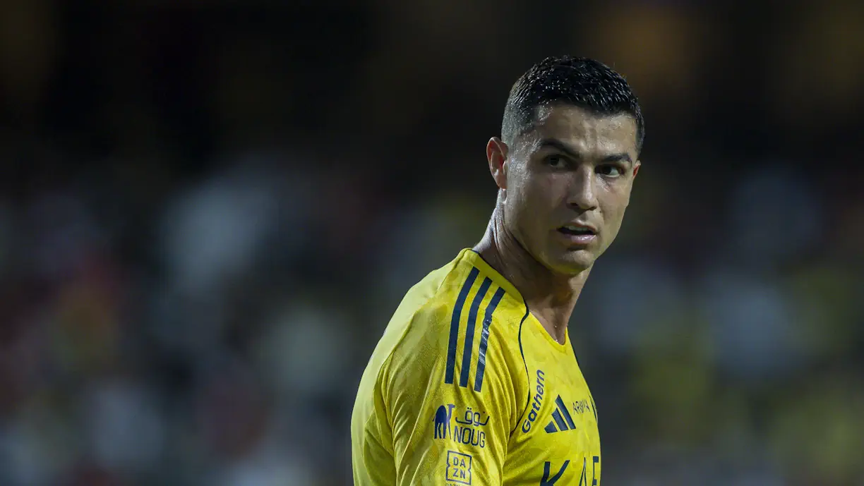 Português que acabou de chegar à liga de Cristiano Ronaldo já ouve críticas: "Terrível"