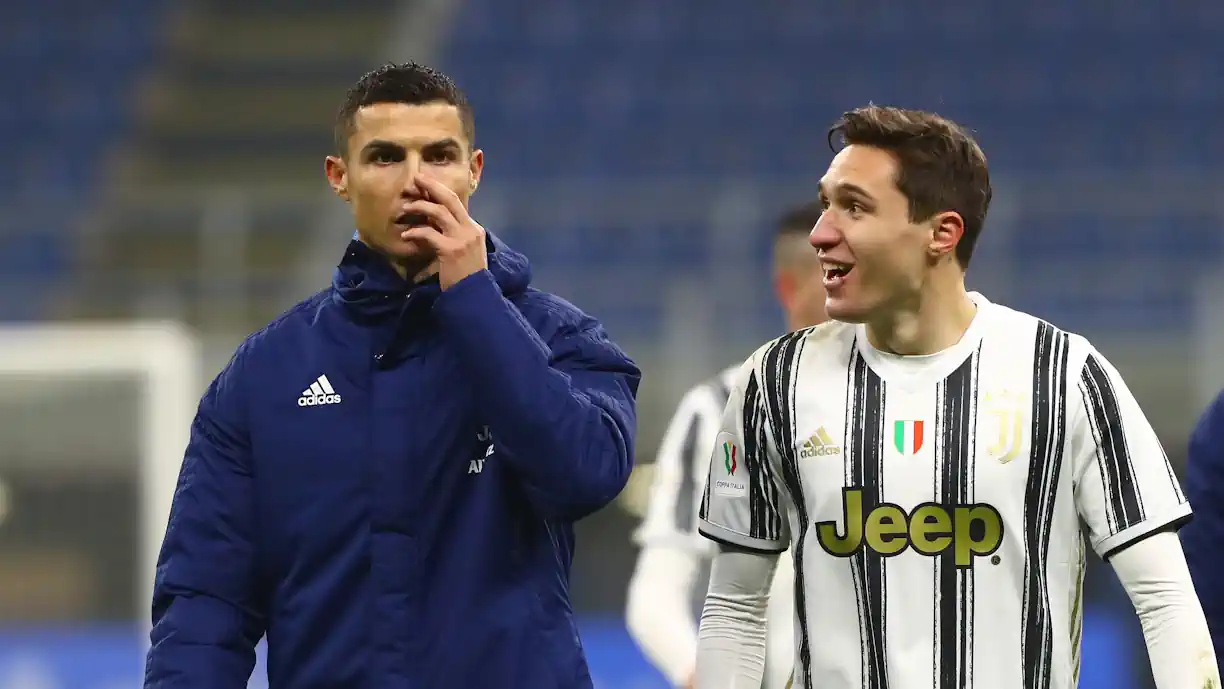 Chiesa jogou com Cristiano Ronaldo, mas diz que há um jogador melhor do que o português