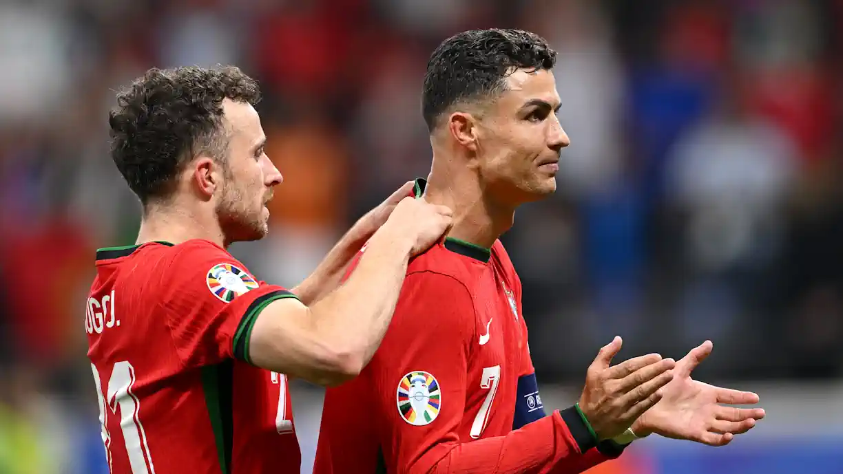 Cristiano Ronaldo,  jogador do Al Nassr, confessou que ficou muito abalado quando recebeu a notícia da morte de Diogo Jota