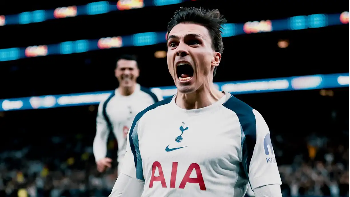 João Palhinha, ex Sporting, saltou do banco para fechar as contas do Tottenham - Copenhaga, na Liga dos Campeões