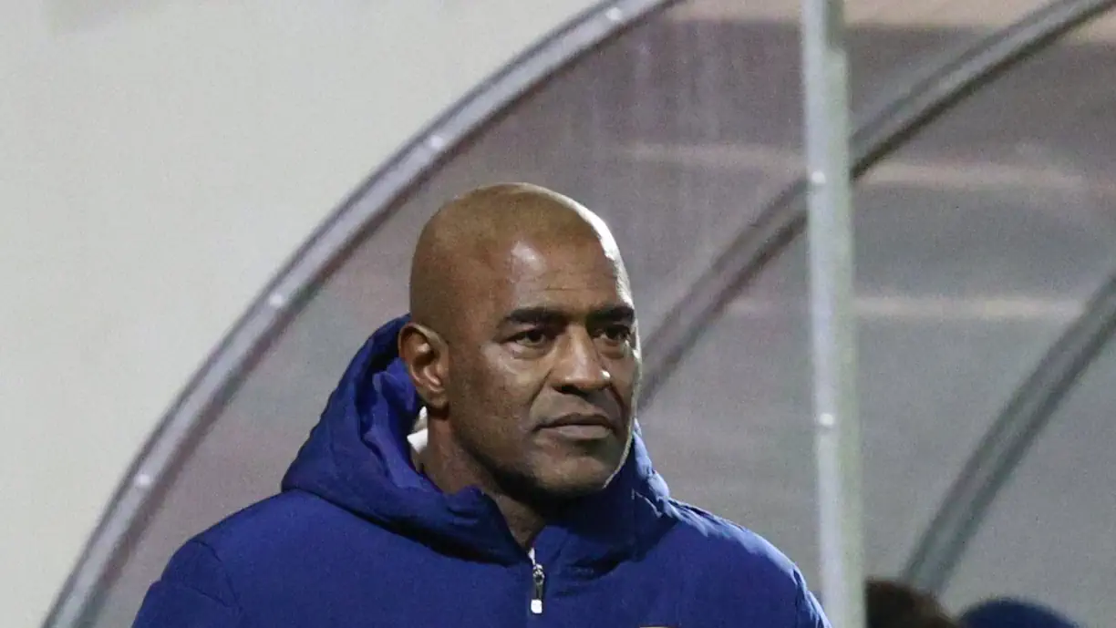 Com este resultado, Oceano Cruz, antigo jogador do Sporting, passou a somar 16 pontos, liderando a tabela classificativa