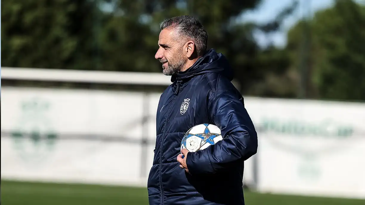 Salvador Blopa e Flávio Gonçalves deverão integrar a convocatória de Rui Borges para o Sporting - Club Brugge, da Liga dos Campeões