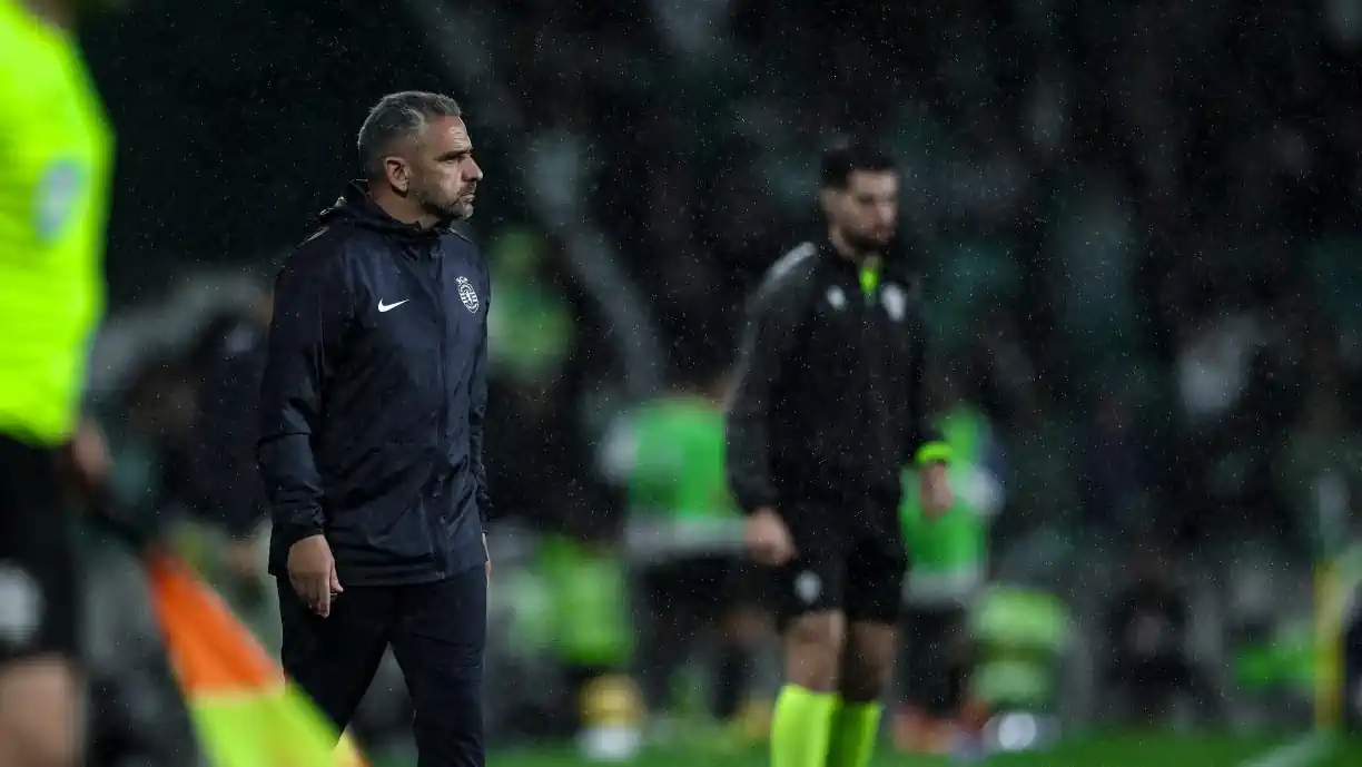 Com clube da Premier League à espreita, Rui Borges toma decisão sobre futuro no Sporting