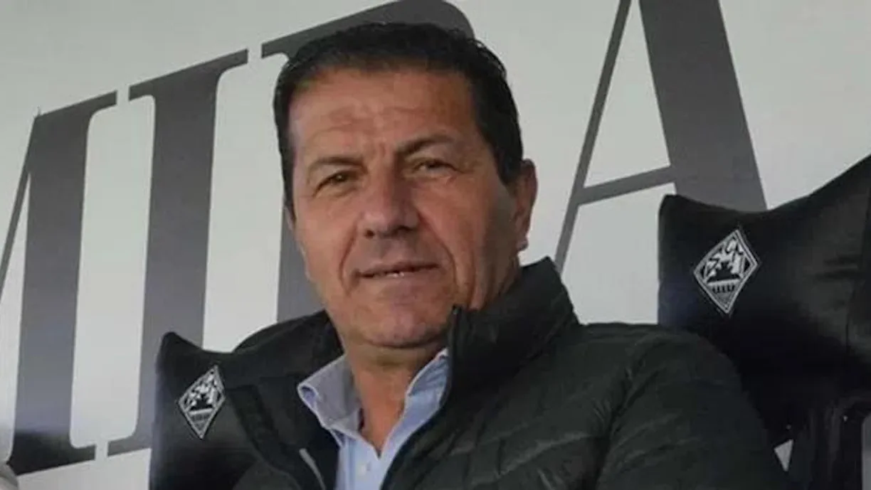 Carlos Correia diz que elemento nucelar do Sporting vai sair para Inglaterra