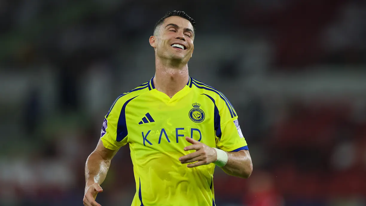 Glória do Sporting foi à Arábia Saudita e tirou fotografia com Cristiano Ronaldo