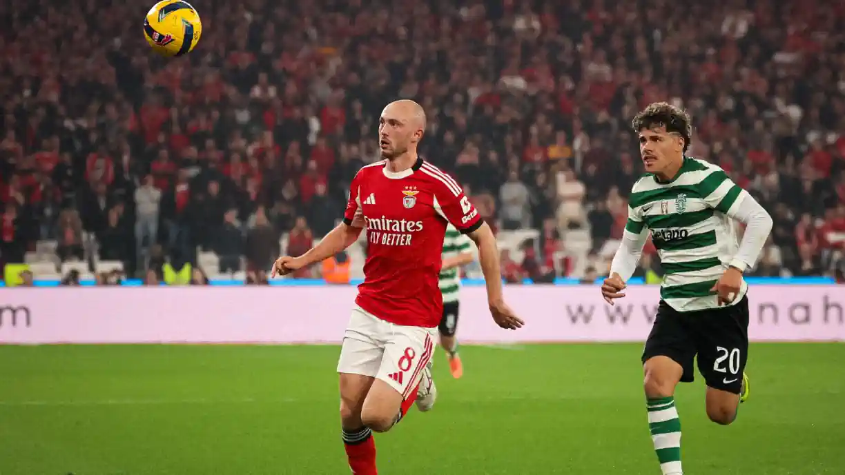 Jogador verde e branco foi titular no Benfica - Sporting, que decorreu no estádio da luz, na última sexta-feira, 5 de dezembro