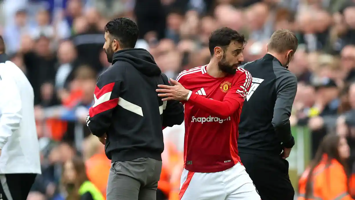 Ruben Amorim 'culpa' Bruno Fernandes por polémica no Manchester United