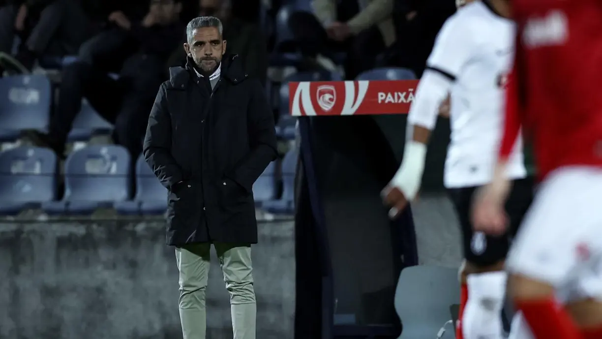 Do penálti à atitude da equipa: Tudo o que disse Rui Borges depois do Santa Clara - Sporting