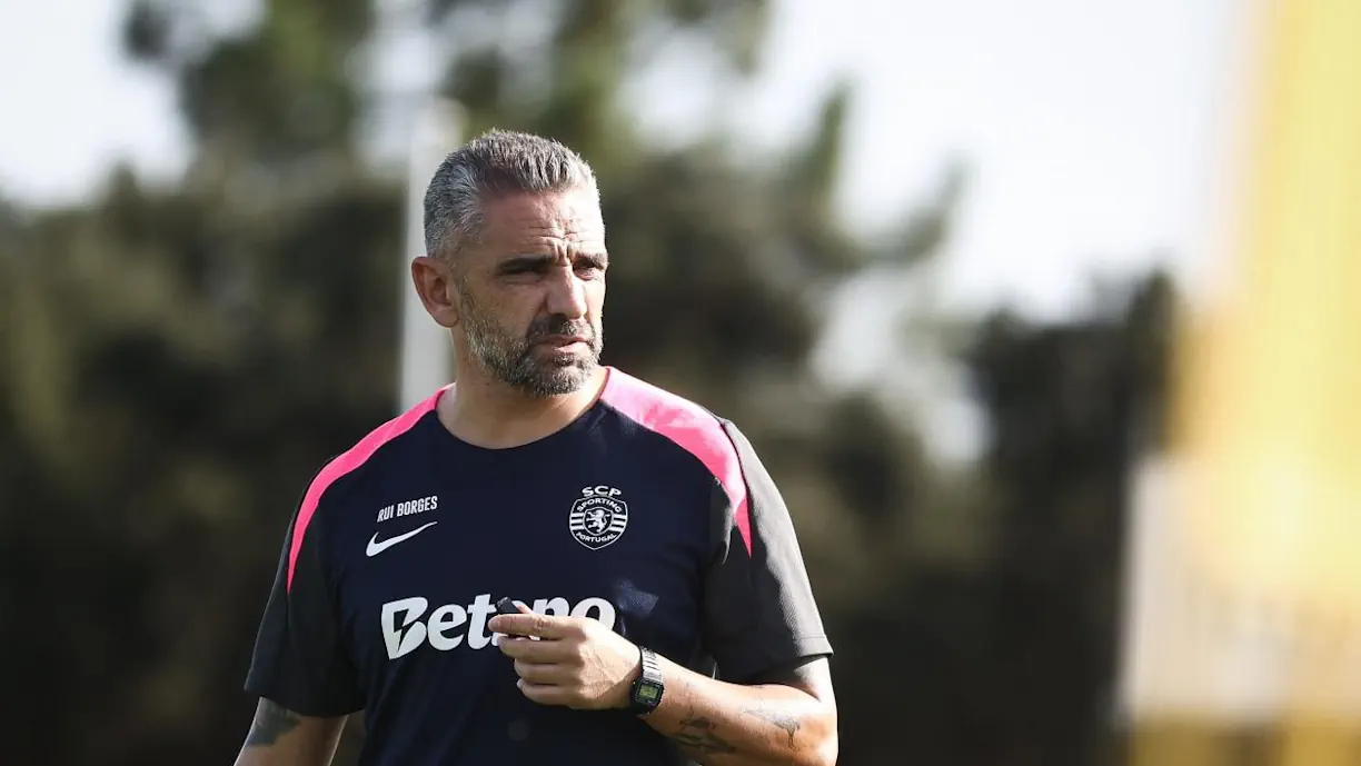 Quatro jogadores falharam treino a poucos dias do Benfica - Sporting