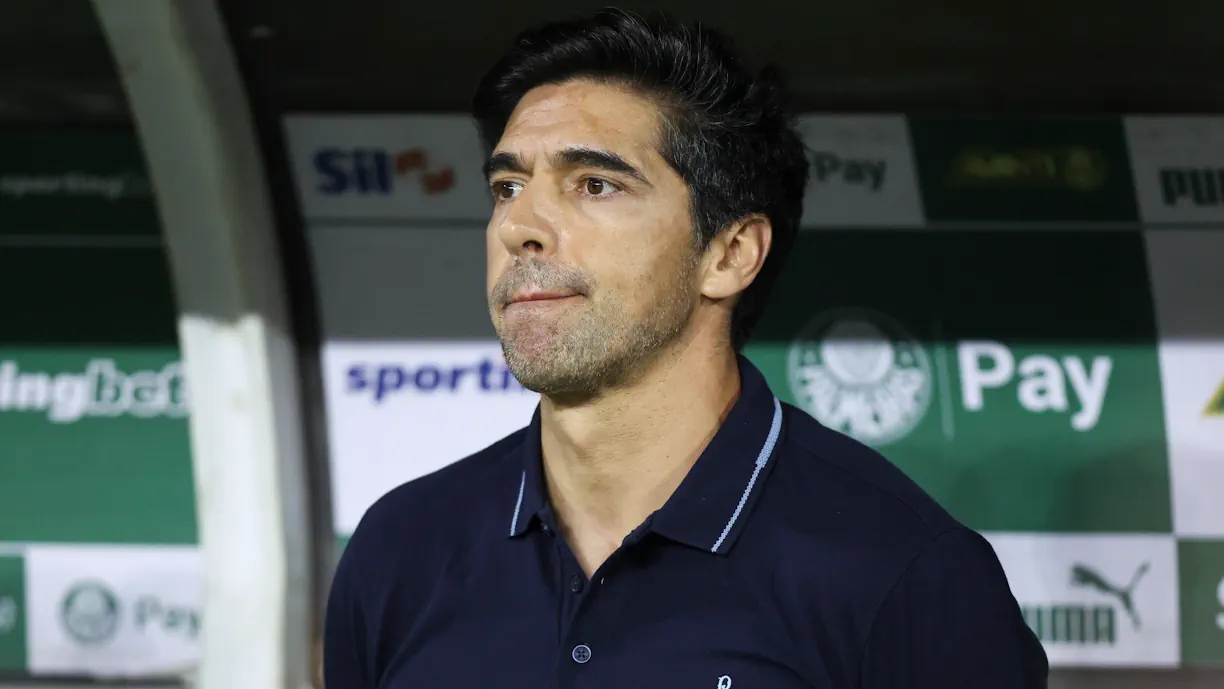 Abel Ferreira é contestado no Palmeiras; Ex Sporting vive momento para esquecer