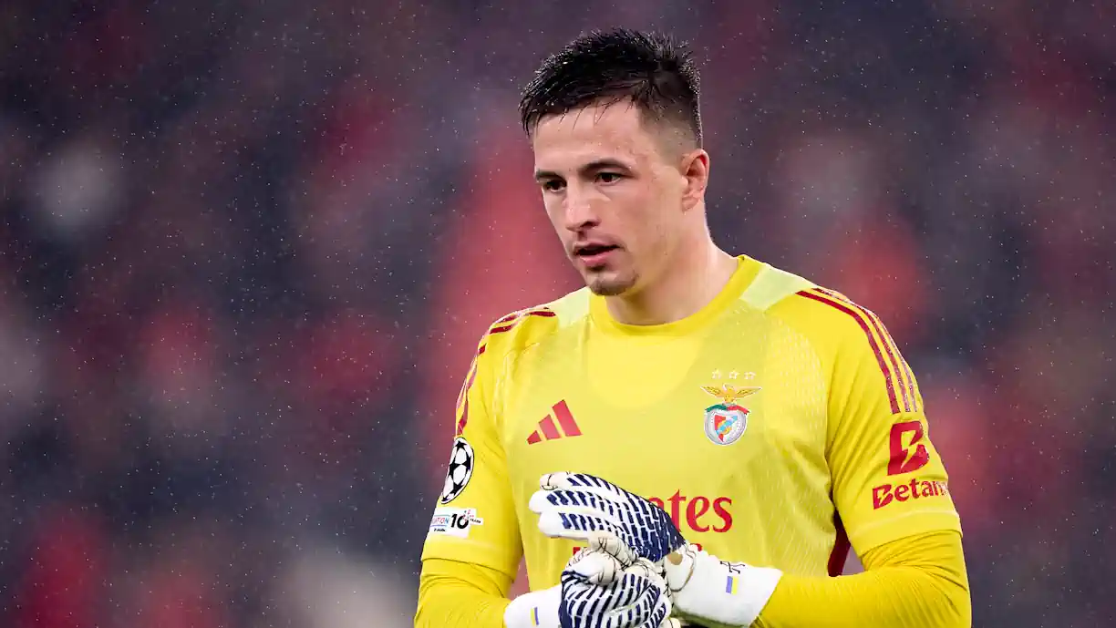 Jogador da Premier League comenta golo de Trubin: "Sou adepto do Sporting e não do Benfica"