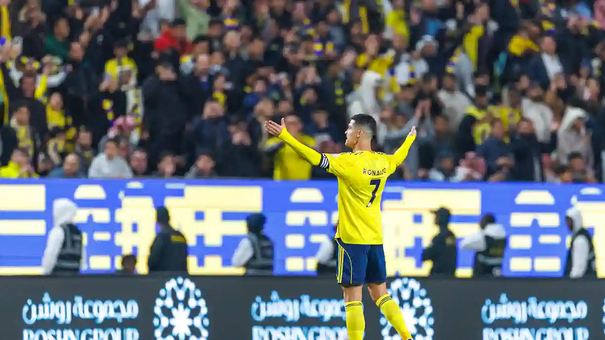 Cristiano Ronaldo revolta-se com alvo do Sporting no Al Nassr – Al Quadisiya (Vídeo)