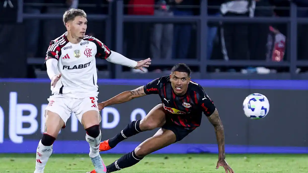 Sporting está atento a Lucas Barbosa, avançado brasileiro que atua no Red Bull Bragantino e que tem vindo a despertar interesse também do Porto