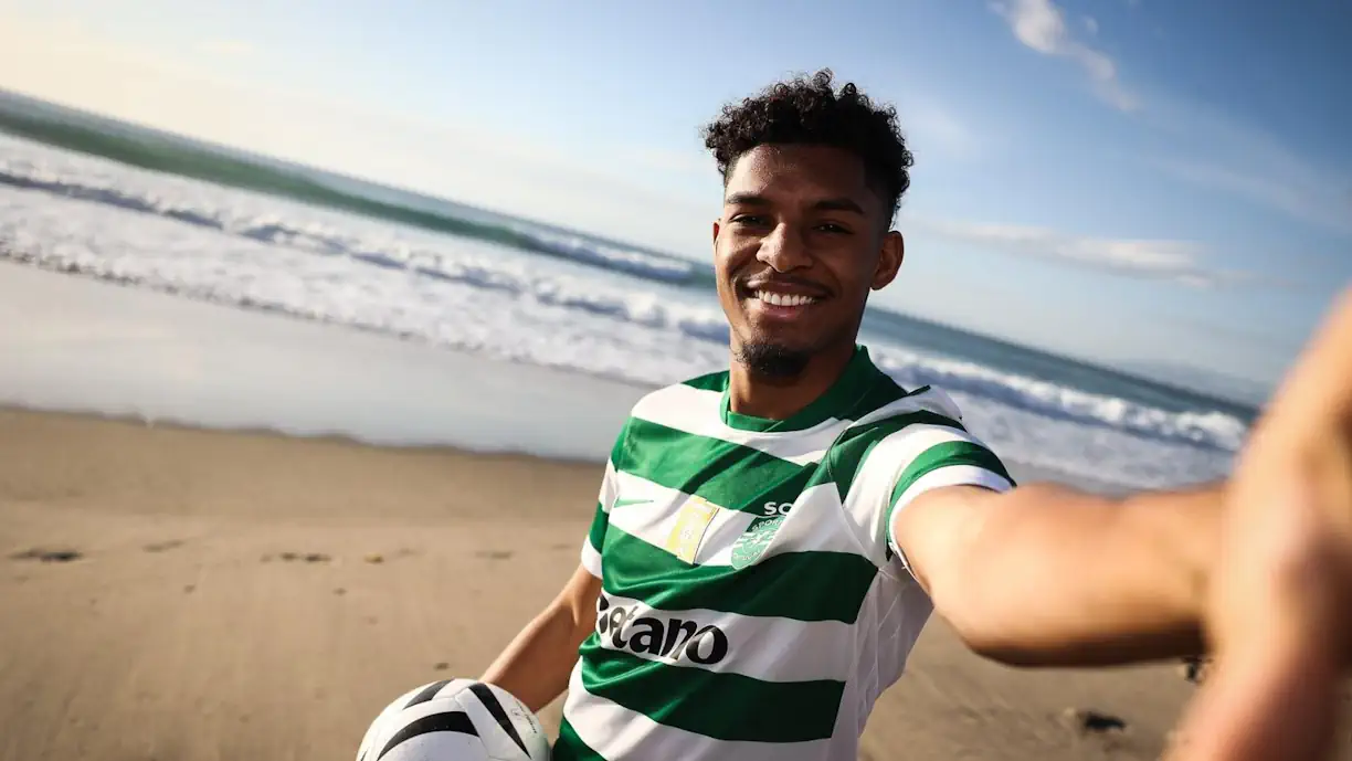 O Sporting formalizou a contratação de Luis Guilherme ao West Ham junto da CMVM, revelando todos os pormenores da chegada do jogador