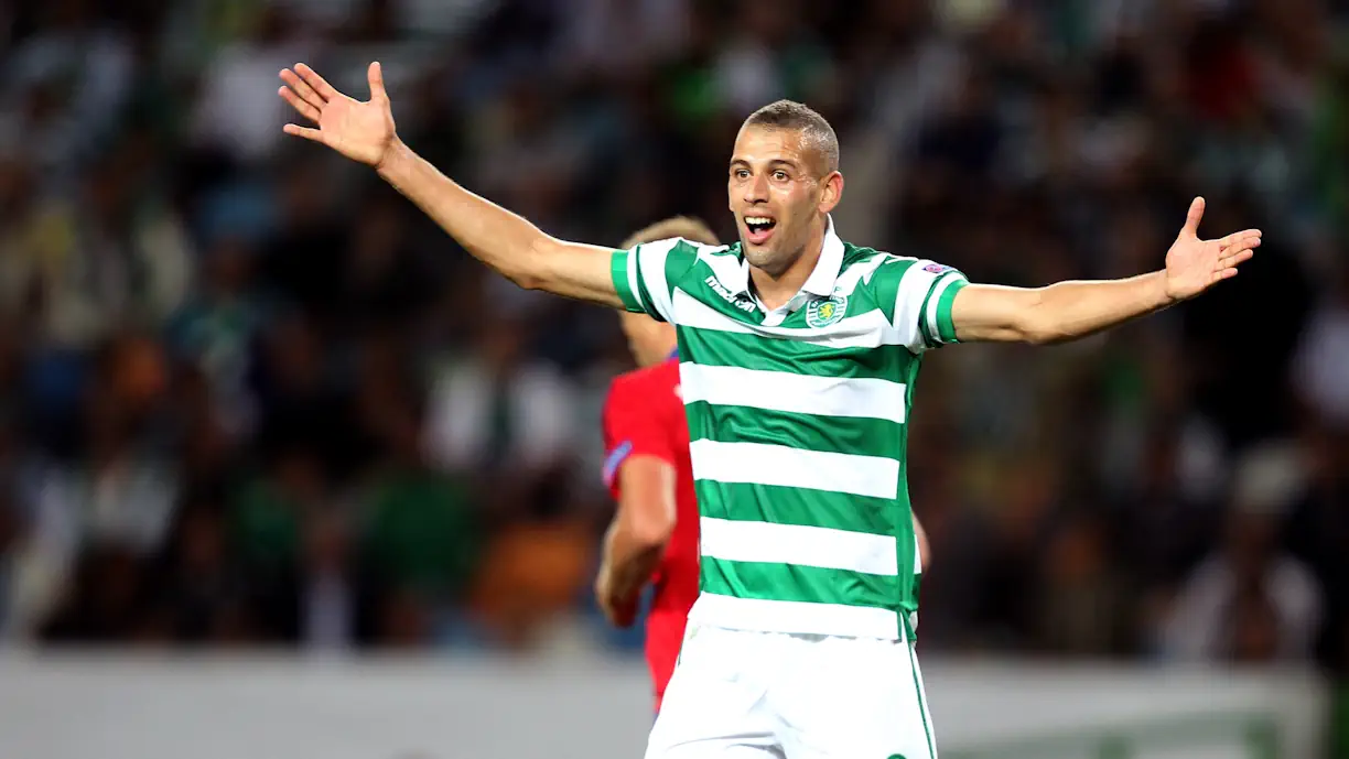 Slimani, que representou o Sporting de 2013 a 2016, e depois em 2021/22, contou que comia pizza congelada quando defendia o Sporting