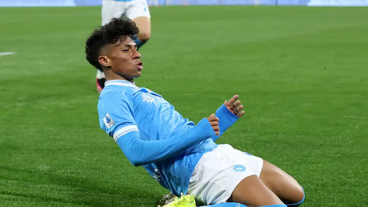 Alisson salvou Nápoles da derrota, mas Conte mandou boca ao extremo cedido pelo Sporting