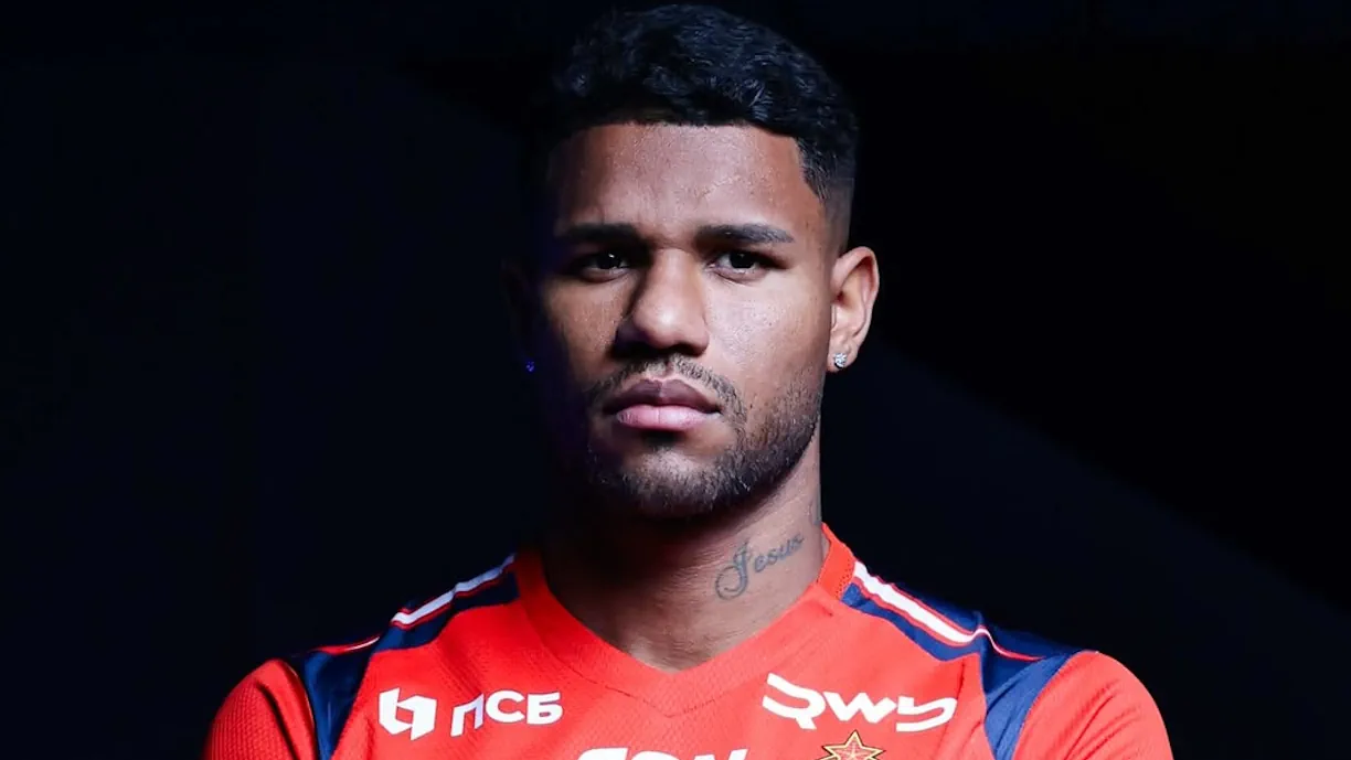 Oficial! Matheus Reis é apresentado no CSKA e Sporting já se despediu (vídeo)