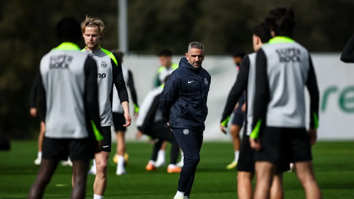 Rui Borges com três baixas e duas novidades em vésperas do Sporting - Estoril