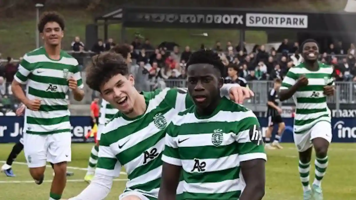 Sporting bate Eintracht Frankfurt e está nos quartos de final da Youth League