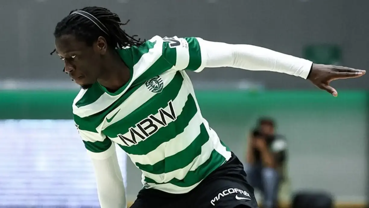 Sporting rejeitou uma proposta de 200 mil euros apresentada pelo Semey, clube da Liga dos Campeões, por Zicky Té