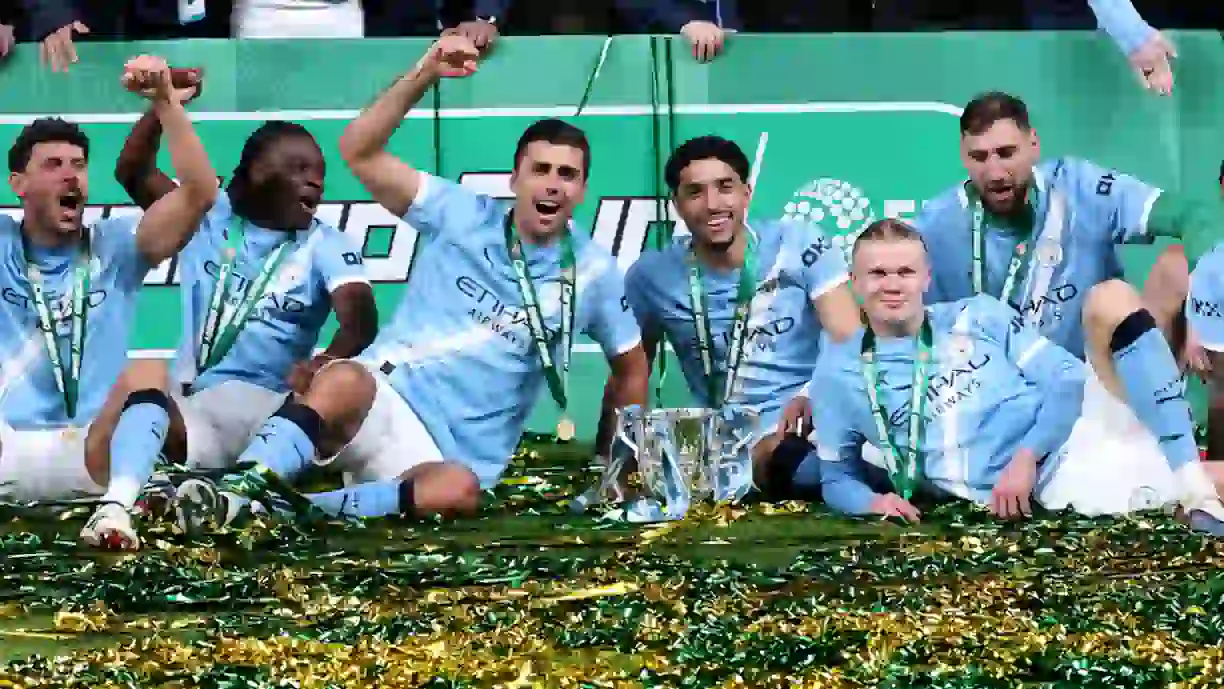 Atenção, Sporting! Antigo campeão dos leões vence troféu no Manchester City - Arsenal