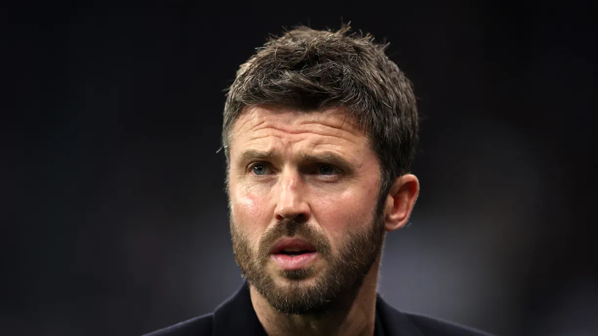 Michael Carrick pretende contratar pérola que se formou no Sporting para 2026/27