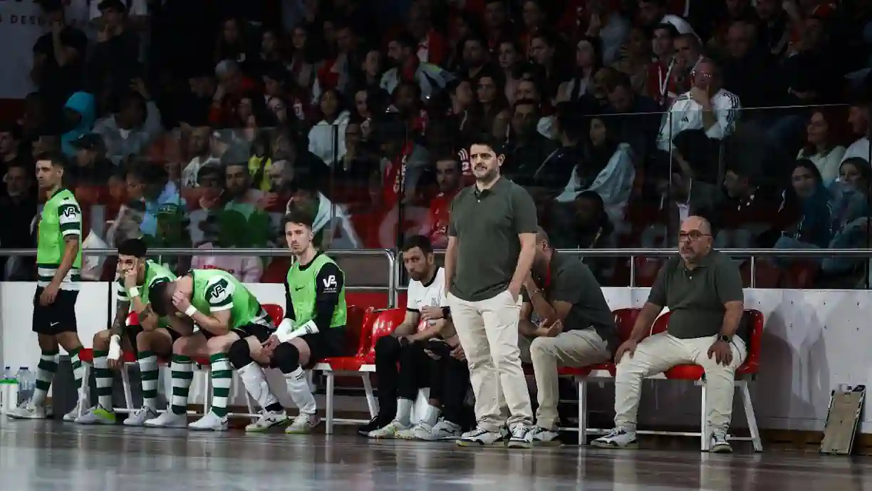 Nuno Dias garante que craque do Sporting vai estar apto: "Lá estará para nos ajudar"