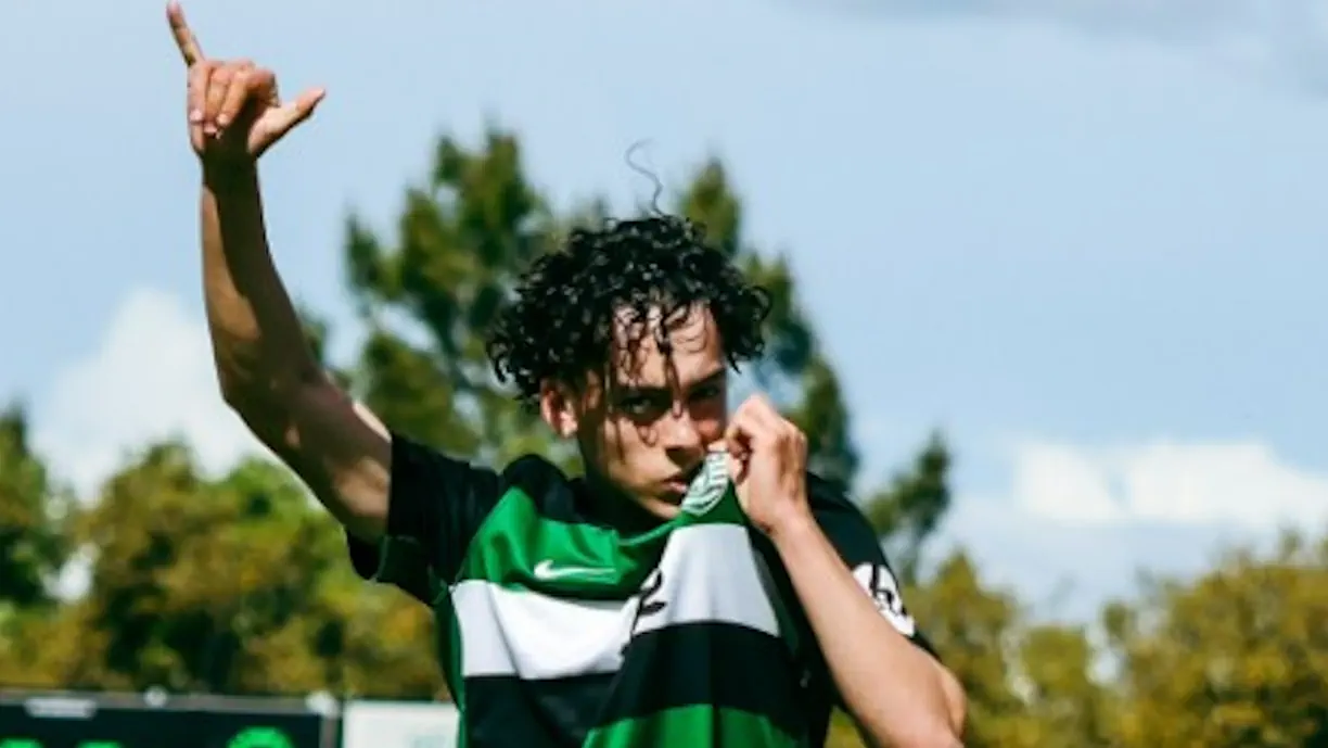 Exclusivo Leonino - Paulo Iago dá grandes dores de cabeça ao Sporting