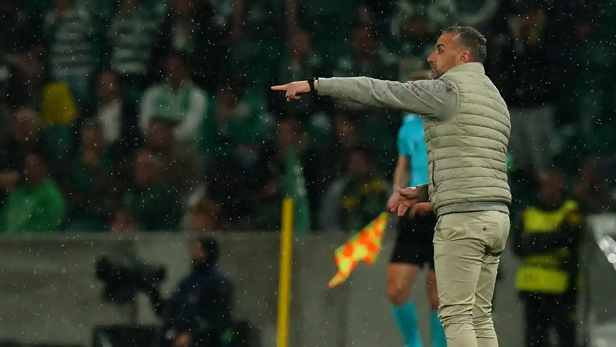Sporting prepara-se para enfrentar um abril absolutamente decisivo… e desgastante, ainda com dúvida sobre o Tondela. Fotografia de Gualter Fatia/Getty Images