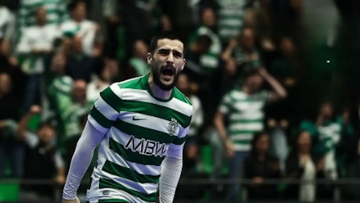 Sporting dá a volta à eliminatória com o Benfica e está nas meias da UEFA Futsal Champions League
