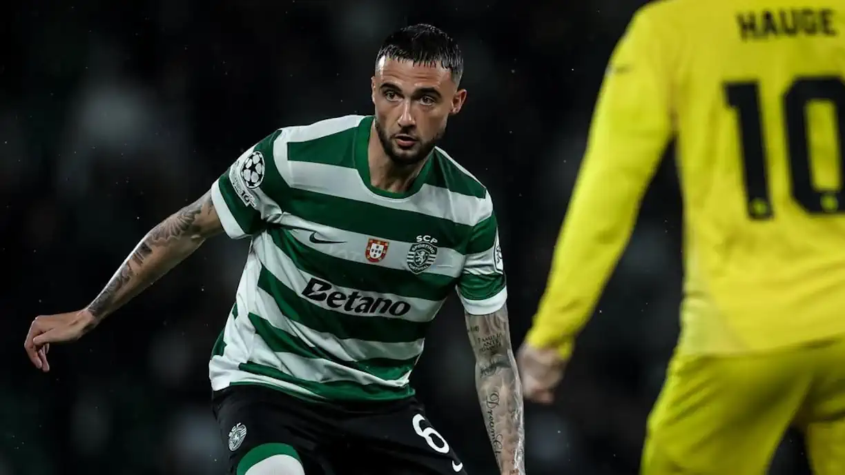 Zeno Debast garantiu, no estágio da seleção belga, que "finalmente" pode jogar sem dor, depois de lesão no Sporting